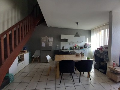 IMMEUBLE DE 3 APPARTEMENTS - RIVE DE GIER - 205 m2 - VENDU