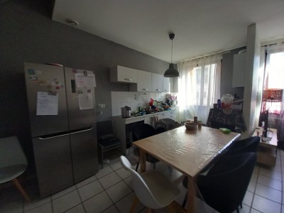 IMMEUBLE DE 3 APPARTEMENTS - RIVE DE GIER - 205 m2 - VENDU