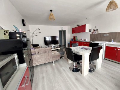 IMMEUBLE DE RAPPORT CENTRE VILLE ROCHE LA MOLIERE - ROCHE LA MOLIERE - 333 m2 - 375000€