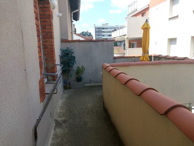 IMMEUBLE DE RAPPORT CENTRE VILLE ROCHE LA MOLIERE - ROCHE LA MOLIERE - 333 m2 - 375000€
