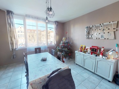 IMMEUBLE DE RAPPORT - ST CHAMOND - 332 m2 - VENDU