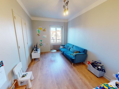 IMMEUBLE DE RAPPORT - ST CHAMOND - 332 m2 - VENDU