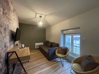 Immeuble de rapport refait  neuf A VENDRE - ST CHAMOND - 137 m2 - 404000€