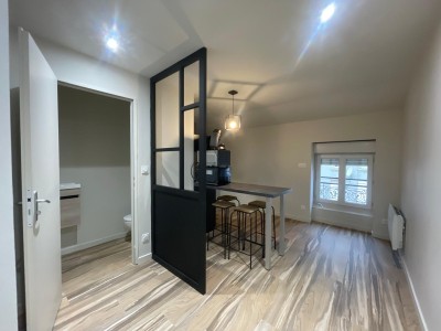 Immeuble de rapport refait  neuf A VENDRE - ST CHAMOND - 137 m2 - 404000€