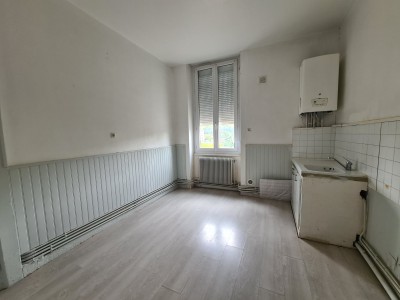 IMMEUBLE DE RAPPORT A VENDRE - ST ETIENNE BELLEVUE - 746 m2 - 775000€