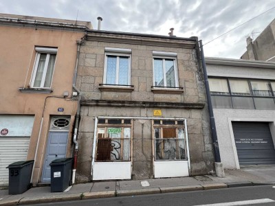 Immeuble en monoproprit A VENDRE - ST ETIENNE FACULTE   CENTRE DEUX - 190 m2 - 109000€