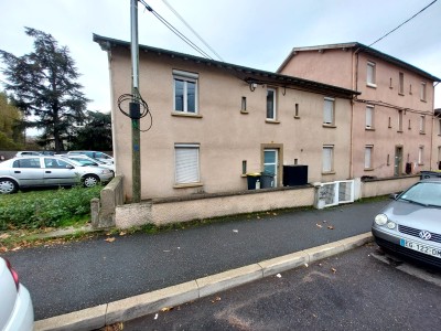 IMMEUBLE DE RAPPORT A VENDRE - ST ETIENNE LE SOLEIL - 200 m2 - 235 000 &euro;