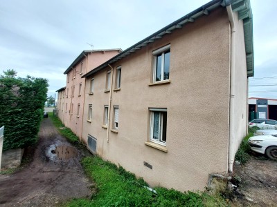IMMEUBLE DE RAPPORT A VENDRE - ST ETIENNE LE SOLEIL - 200 m2 - 235 000 &euro;