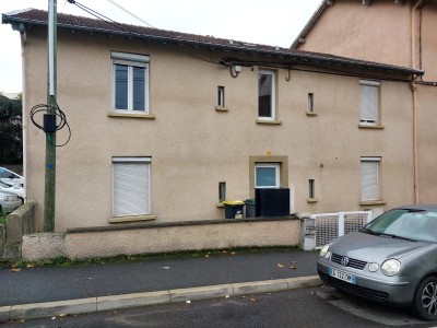 IMMEUBLE DE RAPPORT A VENDRE - ST ETIENNE LE SOLEIL - 200 m2 - 235 000 &euro;