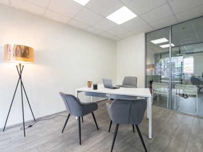 LOCAL COMMERCIAL A LOUER - MONISTROL SUR LOIRE - 67.43 m2 - 630€ HC par mois
