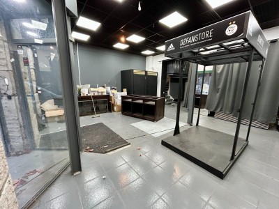 LOCAL COMMERCIAL A LOUER - ST ETIENNE CENTRE VILLE - 130 m2 - 800�&euro; HC par mois