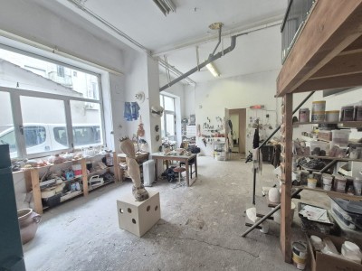 LOCAL COMMERCIAL A VENDRE - ST ETIENNE CENTRE VILLE - 70 m2 - 60000€ 