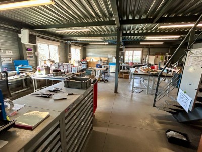 Local d activité A VENDRE - ROCHE LA MOLIERE - 475 m2 - 380 000 €