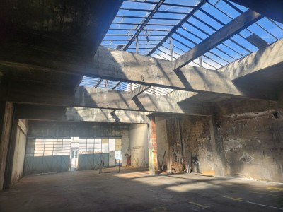 DEPOT - LOCAL D ACTIVITE A VENDRE - ST ETIENNE CHATEAUCREUX - 398 m2 - RÉALISÉ