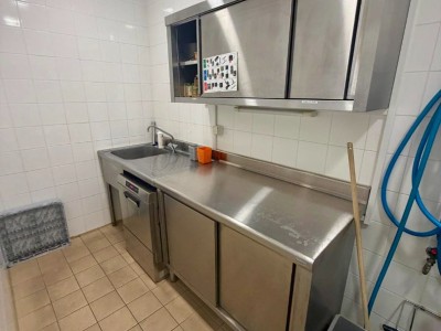 LOCAL D ACTIVITE A VENDRE - ST ETIENNE CHATEAUCREUX - 374.5 m2 - 860 000 &euro; 