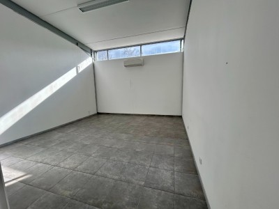 Local d activit A VENDRE - VILLARS - 260 m2 - 325000€ 