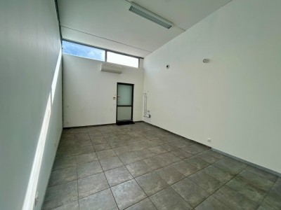 Local d activit A VENDRE - VILLARS - 260 m2 - 325000€ 