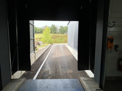 A vendre - Local Industriel A VENDRE - BAS EN BASSET - 1314.05 m2 - 950 000 €