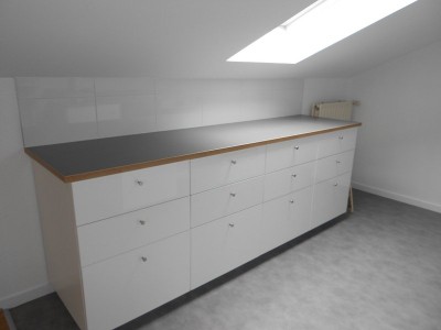 T1 sous les toits A LOUER - ST ETIENNE FOURNEYRON/REPUBLIQUE - 49.78 m2 - 489�&euro; charges comprises par mois