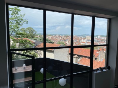 LOFT A VENDRE - ST ETIENNE COLLINE DES PERES - 97 m2 - 249000€