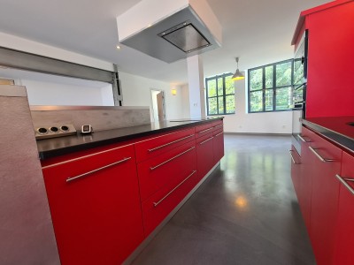 LOFT A VENDRE - ST ETIENNE FACULTE   CENTRE DEUX - 174.62 m2 - 230000€