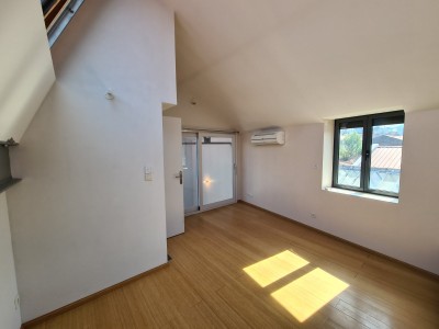 LOFT A VENDRE - ST ETIENNE FACULTE   CENTRE DEUX - 174.62 m2 - 230000€