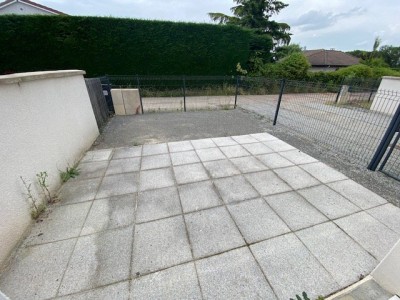MAISON - ANDREZIEUX BOUTHEON - 104.75 m2 - LOUÉ