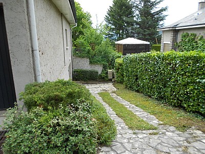 MAISON A LOUER - L ETRAT L ORANGERIE - 188.21 m2 - 1 500 &euro; charges comprises par mois