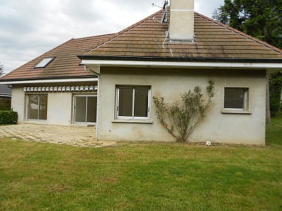 MAISON A LOUER - L ETRAT L ORANGERIE - 188.21 m2 - 1 500 &euro; charges comprises par mois