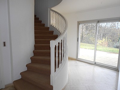 MAISON A LOUER - L ETRAT L ORANGERIE - 188.21 m2 - 1 500 &euro; charges comprises par mois