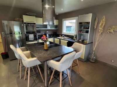 MAISON - MONISTROL SUR LOIRE - 91 m2 - LOUÉ