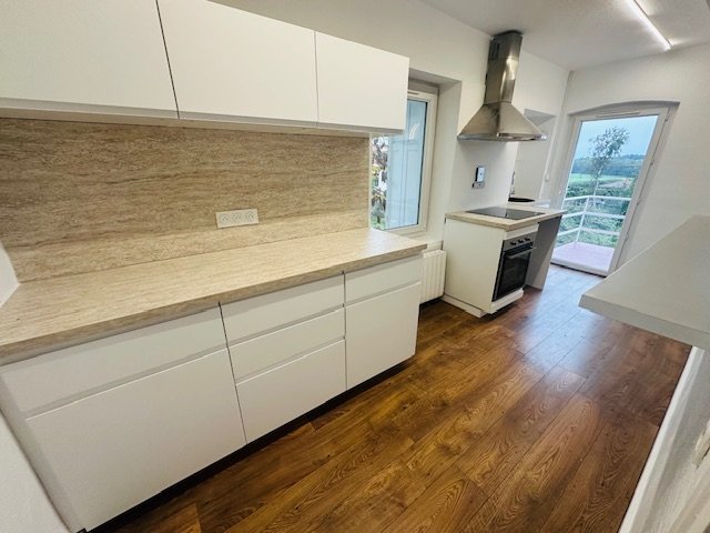 MAISON - ST BONNET LES OULES - 90.14 m2 - LOU&Eacute;