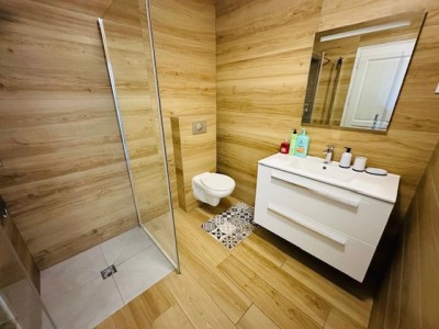 MAISON A LOUER - ST CHAMOND - 175.36 m2 - 1�850�&euro; charges comprises par mois