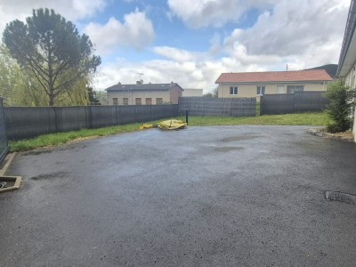 MAISON A LOUER - ST CHAMOND - 100 m2 - 1 300 € charges comprises par mois