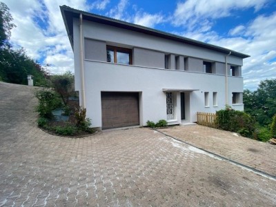 MAISON A LOUER - ST ETIENNE MONTAUD/BEL AIR/BERGSON - 199.33 m2 - 1�500�&euro; charges comprises par mois