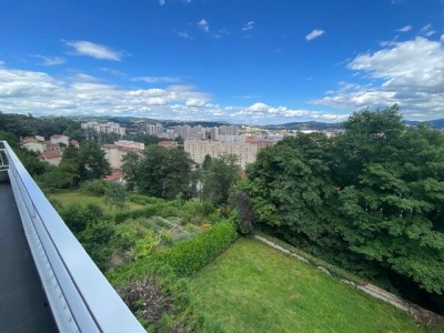 MAISON A LOUER - ST ETIENNE MONTAUD/BEL AIR/BERGSON - 199.33 m2 - 1�500�&euro; charges comprises par mois