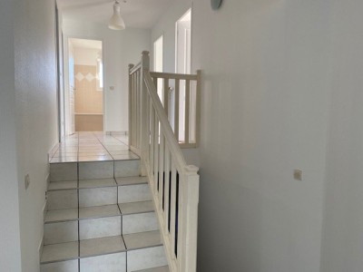 MAISON A LOUER - ST JUST ST RAMBERT - 122.33 m2 - 1�365�&euro; charges comprises par mois