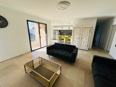 MAISON NEUVE A LOUER - ST PRIEST EN JAREZ PROCHE CHU NORD - 137.92 m2 - 2 400 &euro; charges comprises par mois