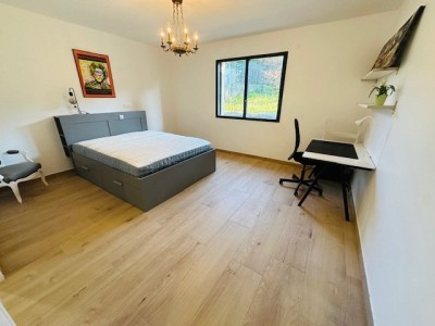 MAISON NEUVE A LOUER - ST PRIEST EN JAREZ PROCHE CHU NORD - 137.92 m2 - 2 400 &euro; charges comprises par mois