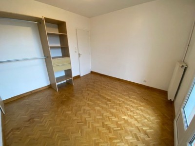 MAISON - ST PRIEST EN JAREZ - 100.74 m2 - LOUÉ