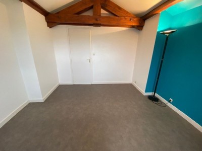 MAISON - ST PRIEST EN JAREZ - 100.74 m2 - LOUÉ