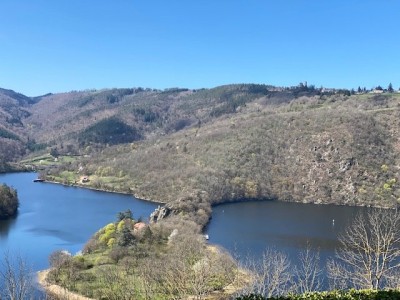MAISON - ST VICTOR SUR LOIRE - 120 m2 - LOUÉ