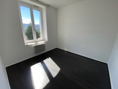 MAISON - ST VICTOR SUR LOIRE - 120 m2 - LOUÉ