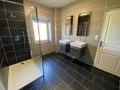 MAISON - ST VICTOR SUR LOIRE - 120 m2 - LOUÉ