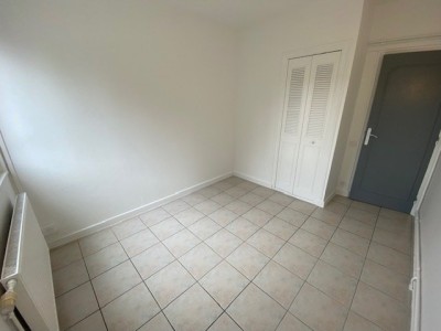 Maison de Ville A LOUER - ST VICTOR SUR LOIRE - 134.1 m2 - 1200€ charges comprises par mois