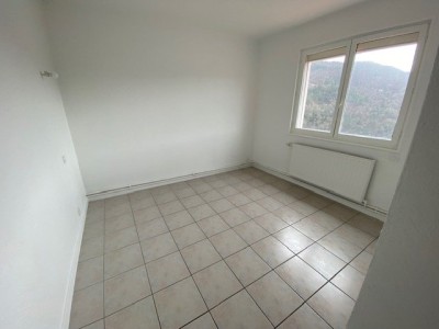 Maison de Ville A LOUER - ST VICTOR SUR LOIRE - 134.1 m2 - 1200€ charges comprises par mois