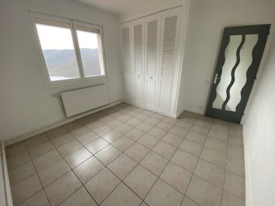 Maison de Ville A LOUER - ST VICTOR SUR LOIRE - 134.1 m2 - 1200€ charges comprises par mois