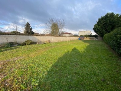 MAISON - SURY LE COMTAL - 113.83 m2 - LOUÉ