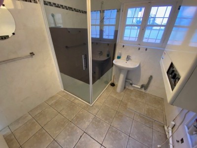 MAISON - SURY LE COMTAL - 113.83 m2 - LOUÉ