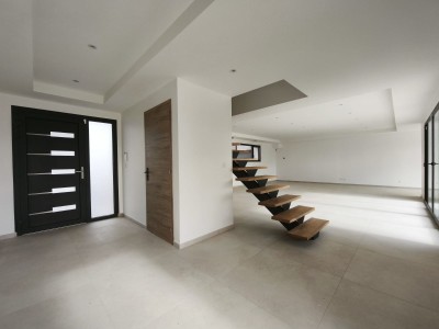 MAISON A VENDRE - ANDREZIEUX BOUTHEON - 229 m2 - 720000€